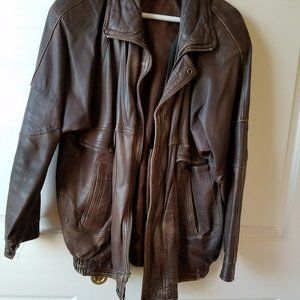 Distressed Leather  Jacket. Vintage.